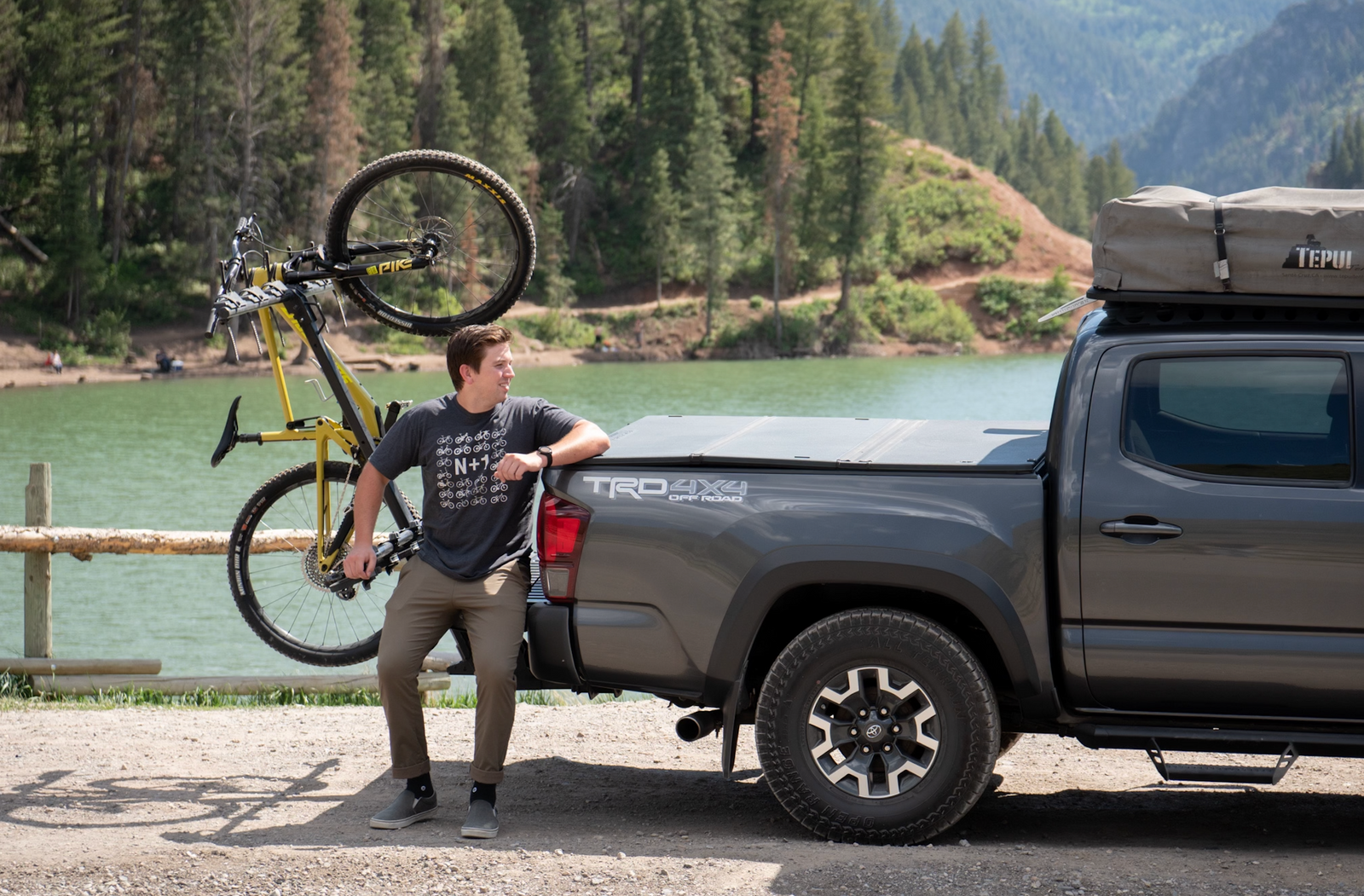 Testing The Best Vertical Hitch Bike Racks: 2022